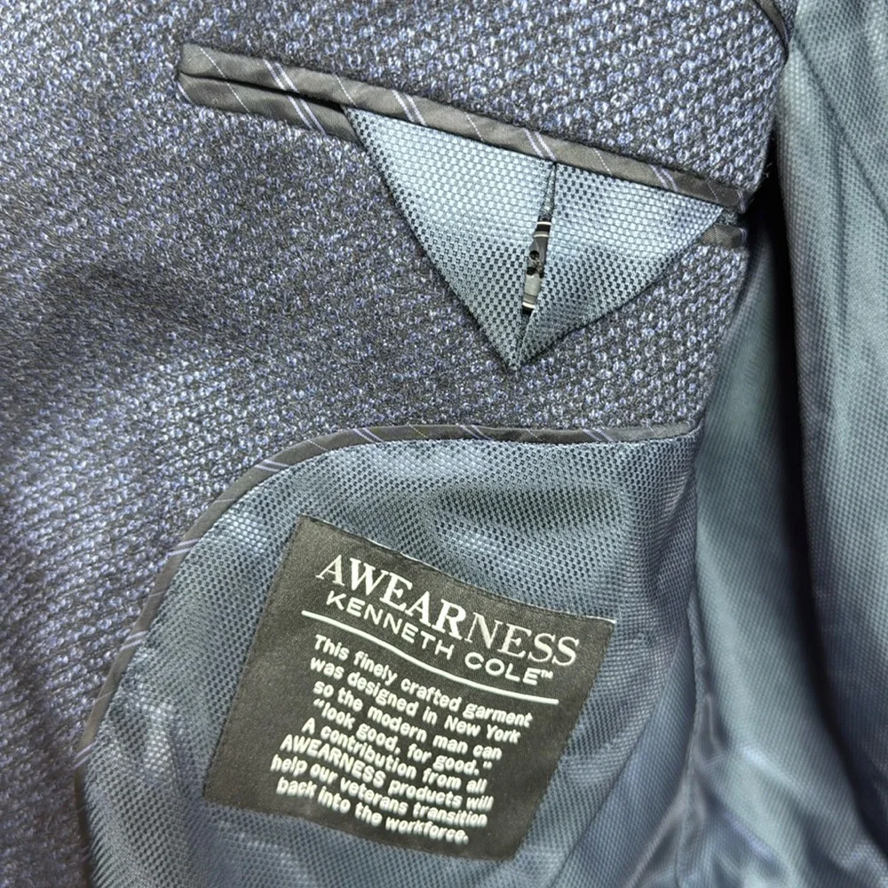 (R1) Kenneth Cole Awearness Slim Fit Navy Wool Sport Coat, Size 46 L men’s